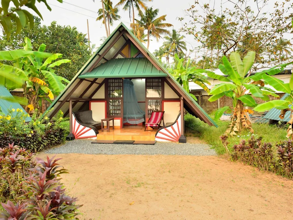 Kadaloram Beach Resort Kochi 3*,