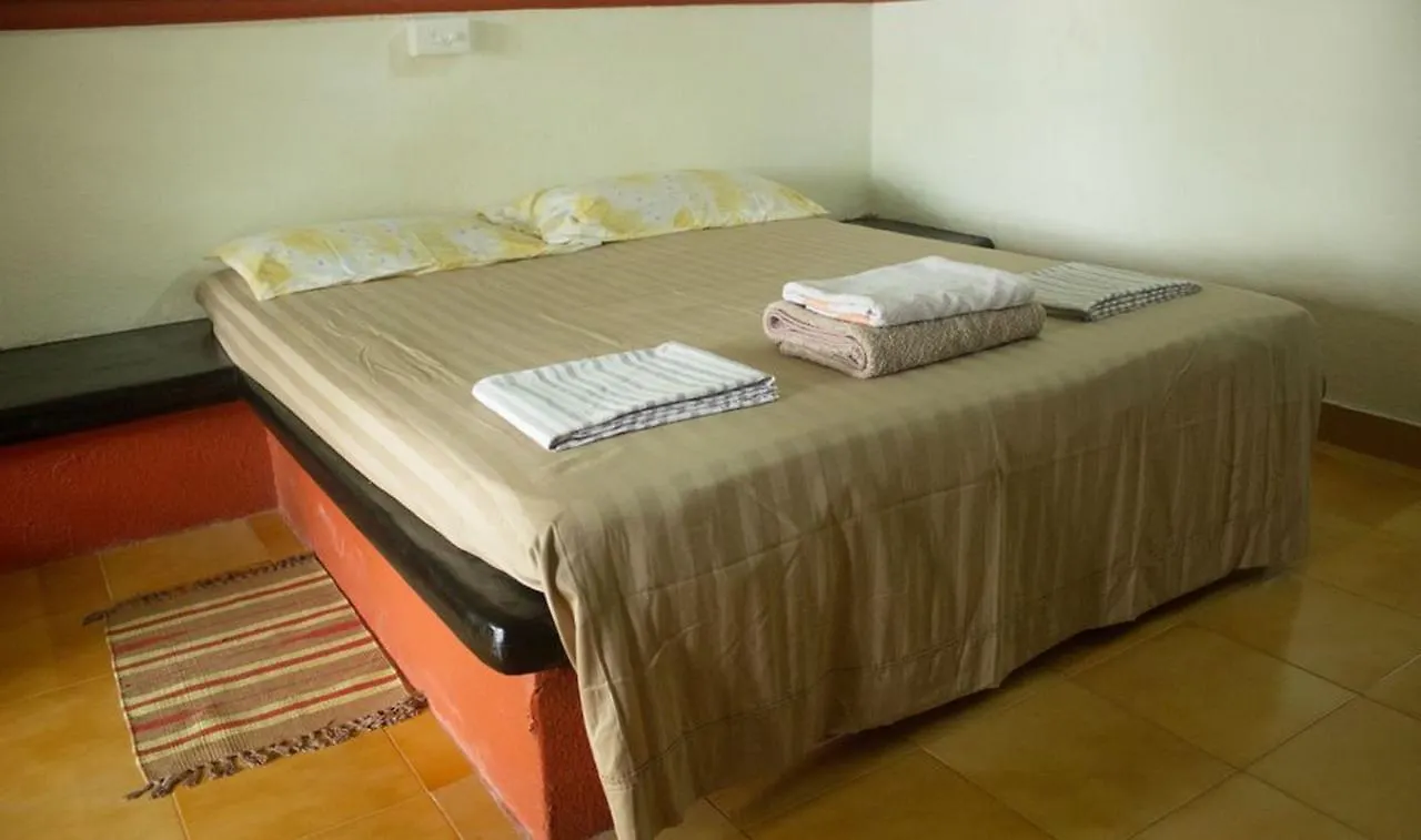 Kadaloram Beach Resort Kochi 3*,
