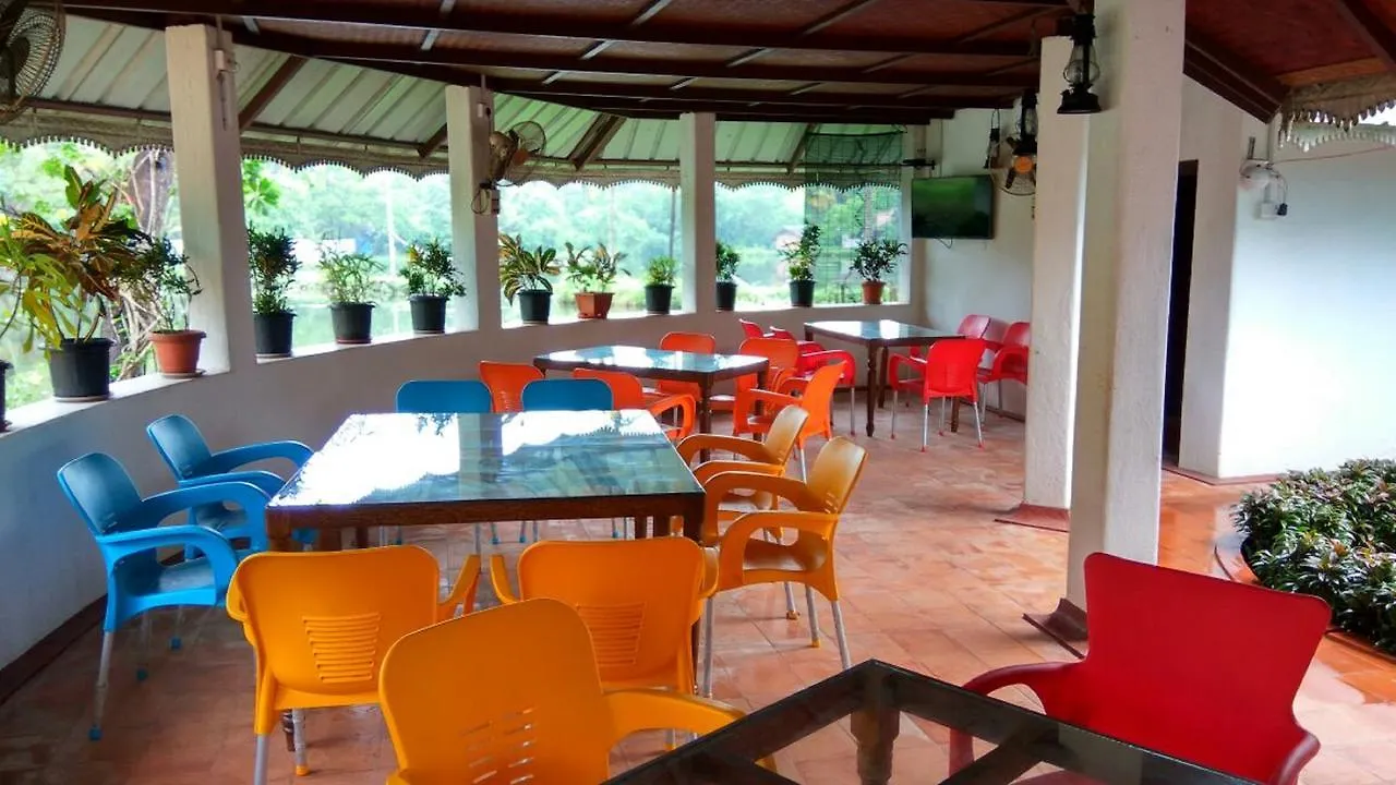 ***  Kadaloram Beach Resort Kochi 印度